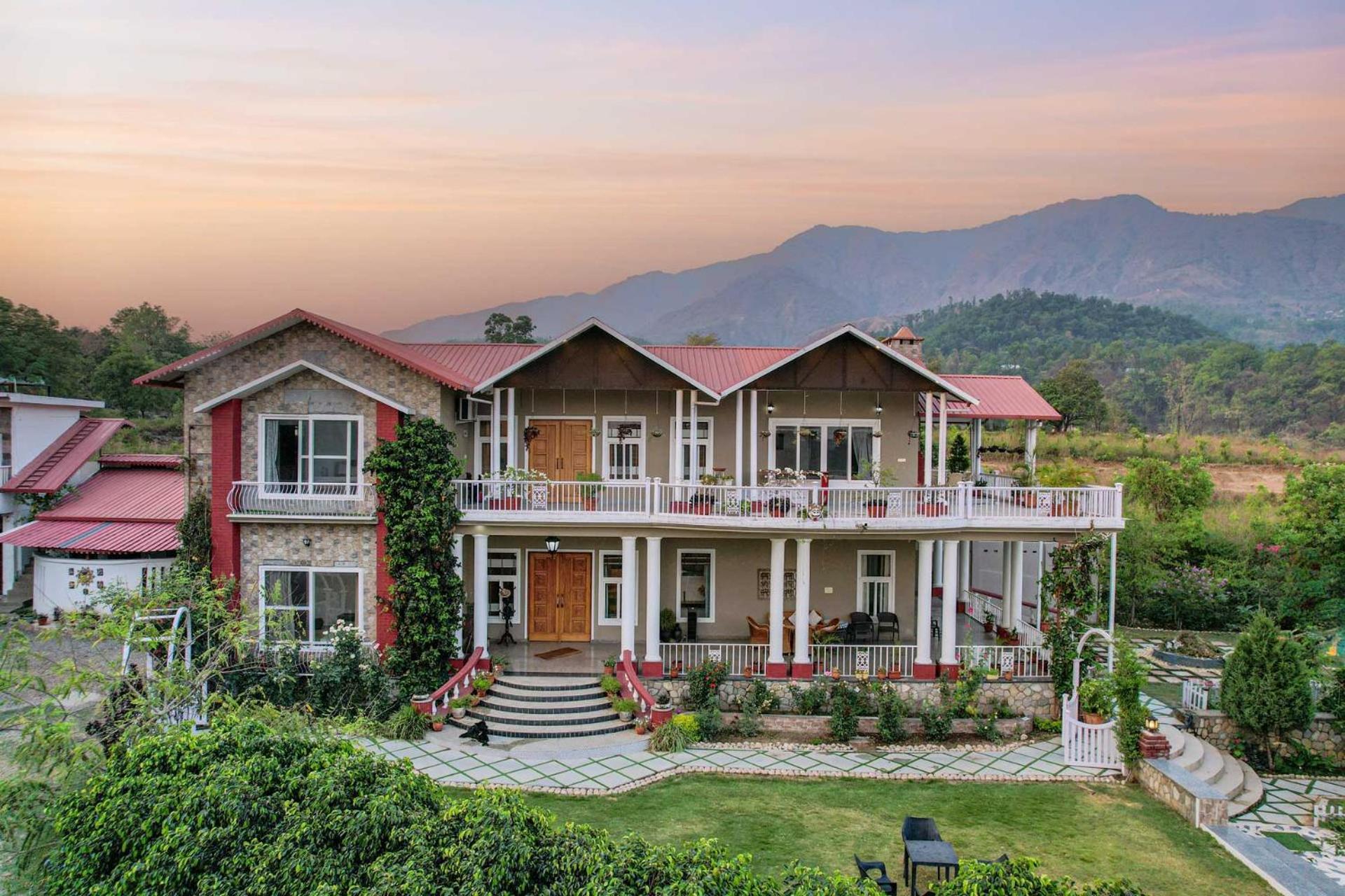 Stayvista At Silveroaks Cottage Dehradun Eksteriør billede